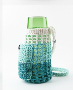 T-shirt yarn water bottle holder with pocket