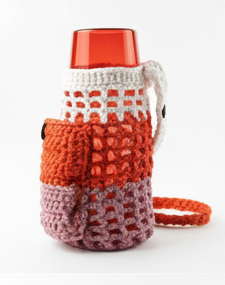 T-shirt yarn water bottle holder with pocket
