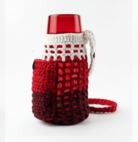 T-shirt yarn water bottle holder with pocket